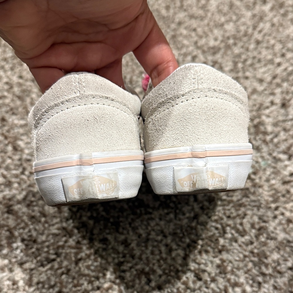 Girl’s VANS Cream and Pink Velcro Sneakers - Picture 4 of 6